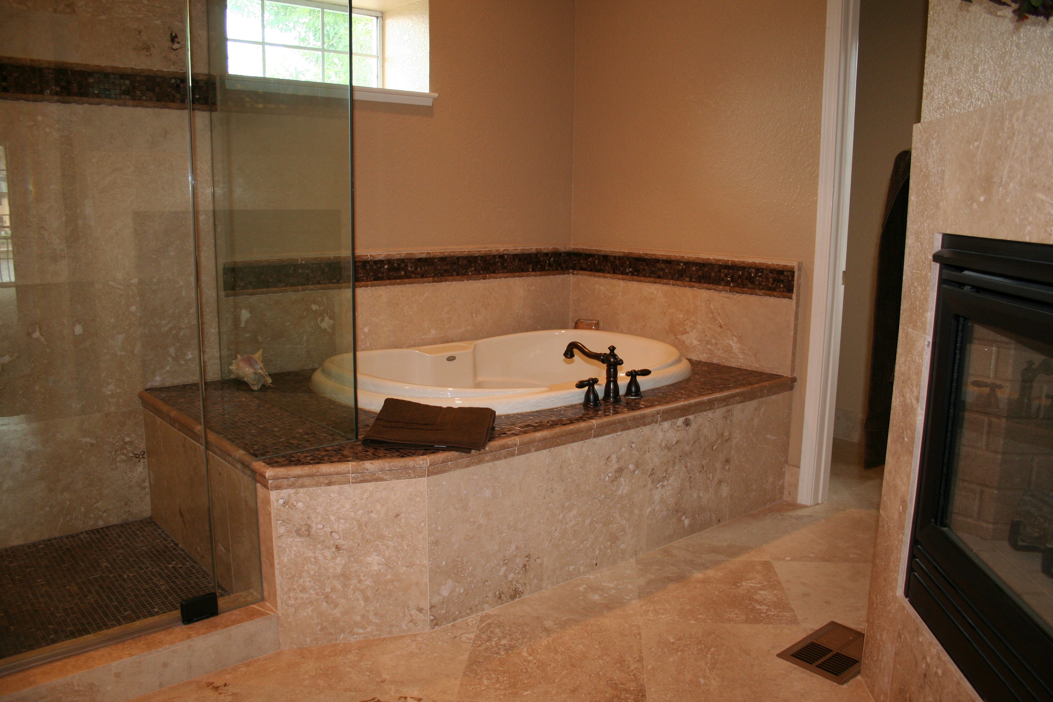 Bathroom Remodel Sacramento Yancey pany